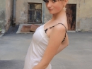 ���� 