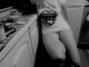���� To be on your own like a rolling stone