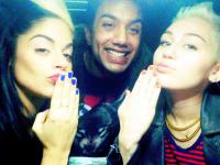 ������