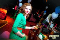 ������