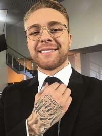 ������