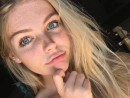 ���� 